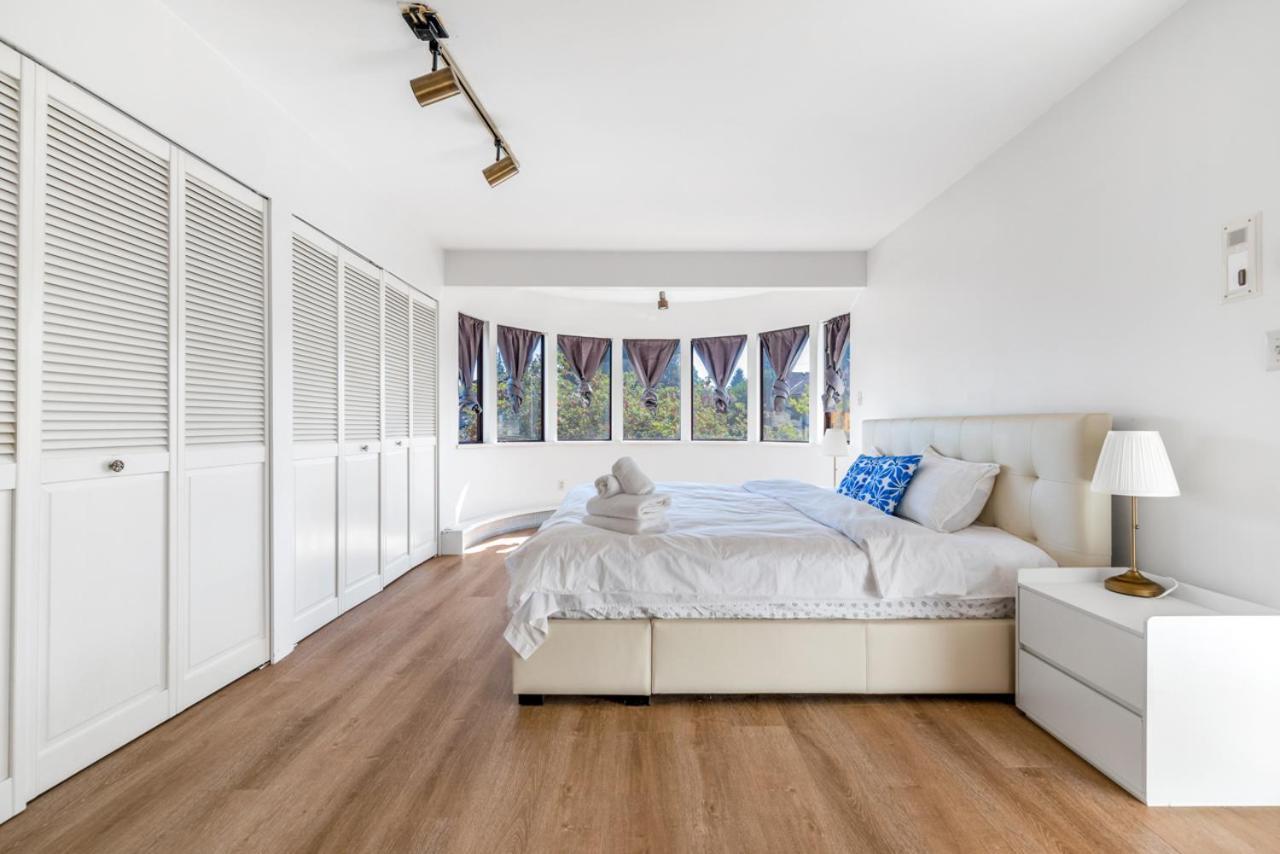 Sunny 1-Bedroom Private Rooms In Charming Βανκούβερ Εξωτερικό φωτογραφία
